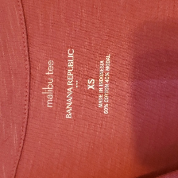 Peplum Style V-neck Tank Top - Picture 6 of 10